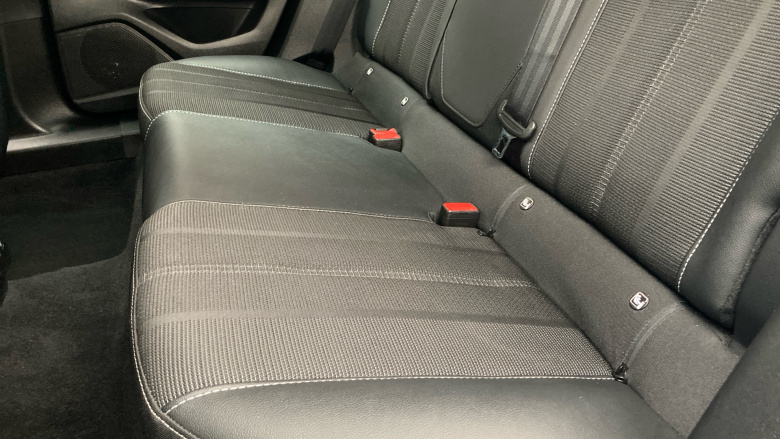 Vauxhall Mokka 100kW Elite Premium 50kWh 5dr Auto Electric Hatchback